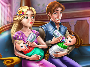 0/99392d5af1834357e1b7c9b63408fe9e331883/rapunzel-twins-family-day.jpg