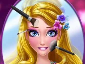 0/d4fb53b0b78c5918e083efa164b31fbf998a69/modern-princess-perfect-make-up.jpg