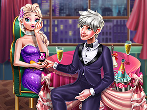 1/9dd53b22a0eceefe3462f1952cf701a002a961/ice-queen-wedding-proposal.jpg