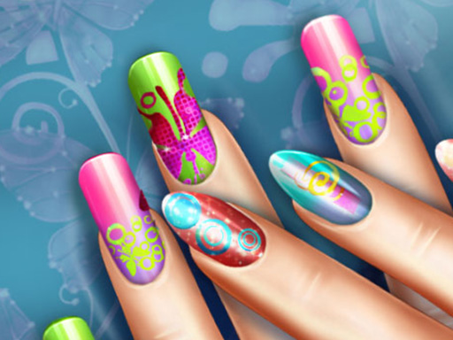 2/4ac2e59766e631bb4dec52b82c399fa469b07d/floral-realife-manicure.jpg