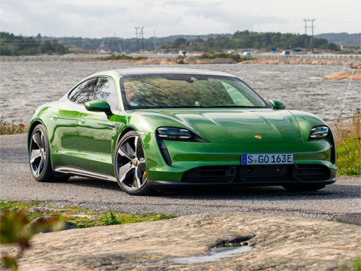 7/ee086c72d4ab7668ce8613c43a8758f5b3d795/porsche-taycan-slide.jpg