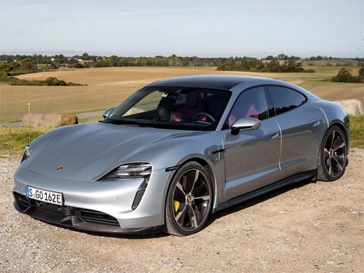 7/febf6208e60867d41166ccdd22f6a61610447e/porsche-taycan-turbo-s-puzzle.jpg